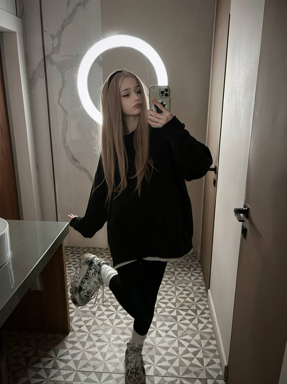 Ева