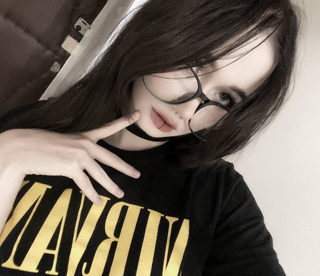 Ева